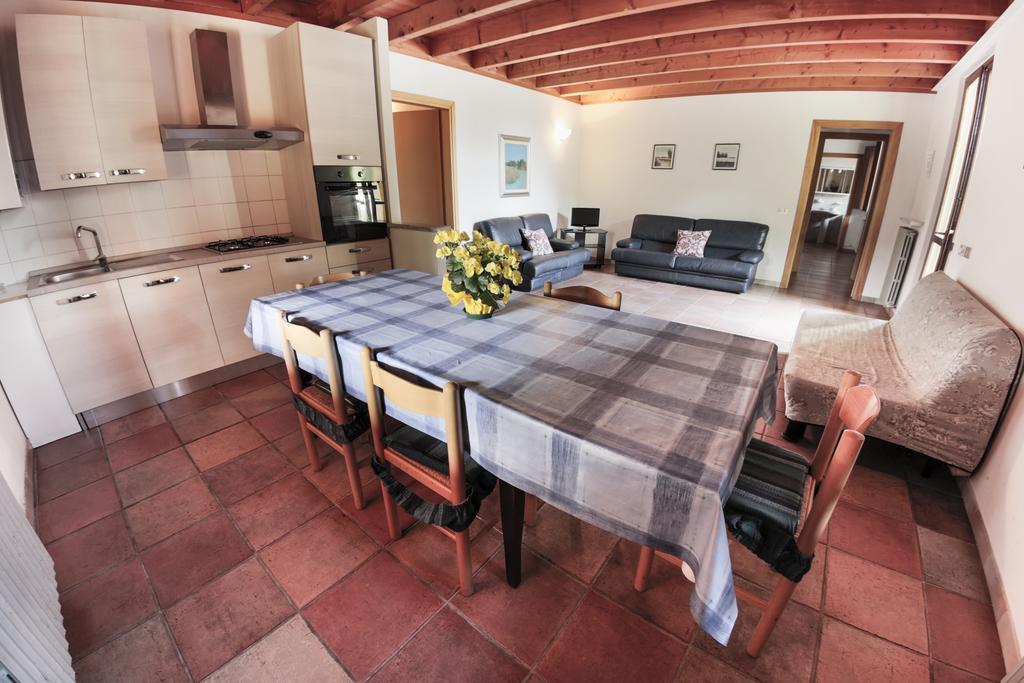 Agriturismo Gardenali Volta Mantovana Bagian luar foto