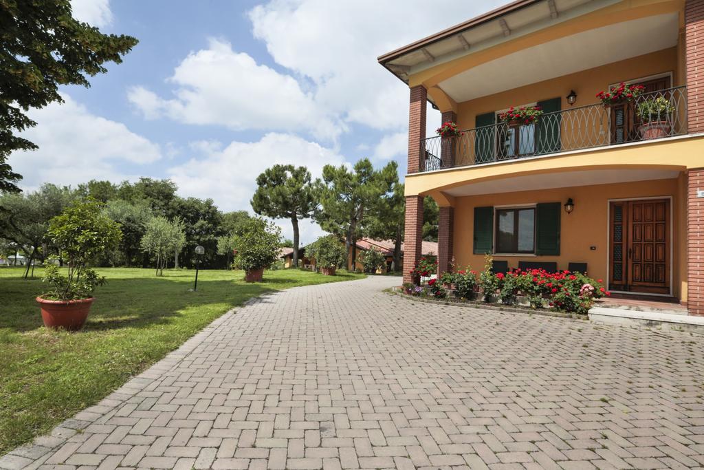 Agriturismo Gardenali Volta Mantovana Bagian luar foto
