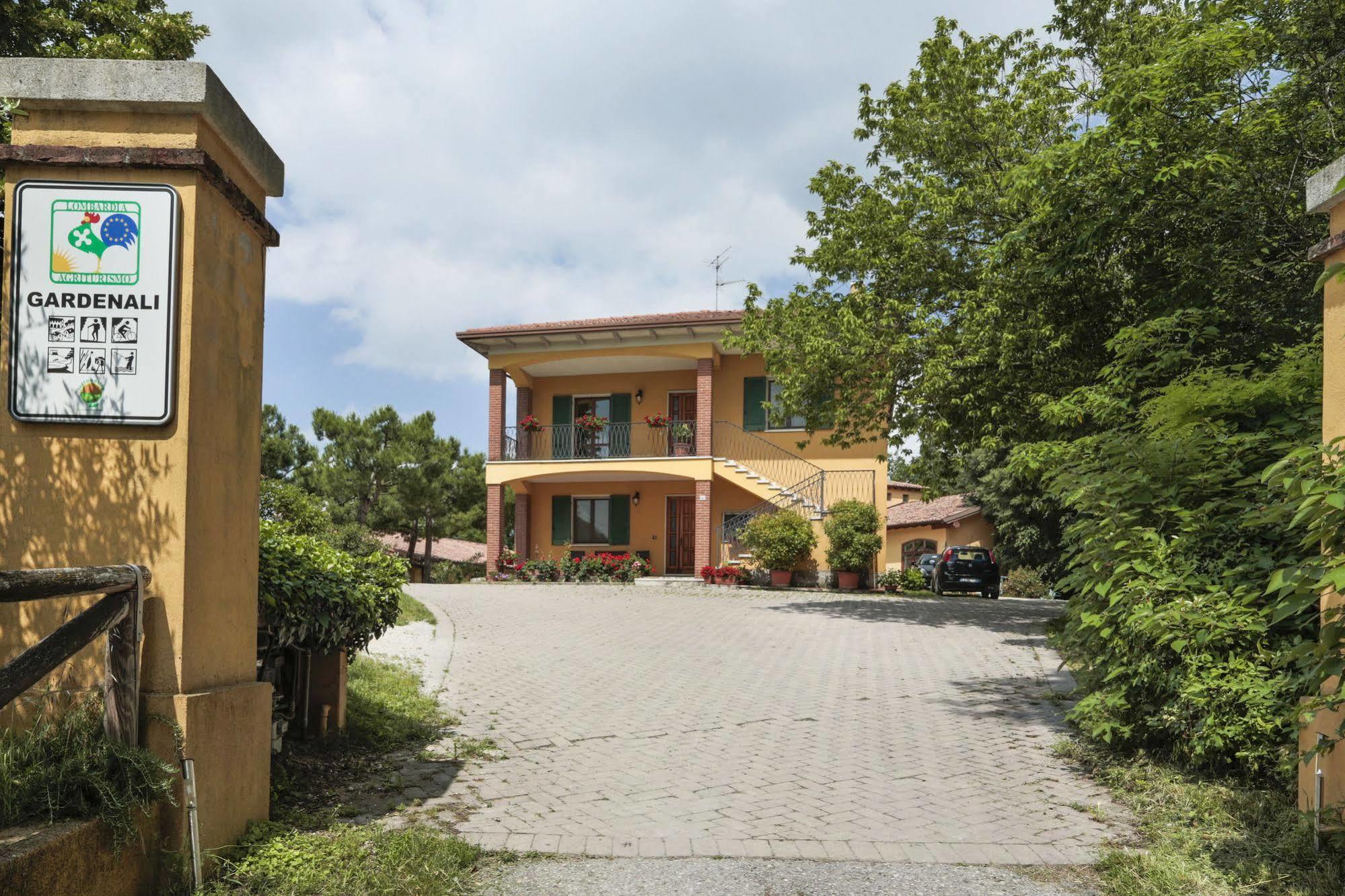 Agriturismo Gardenali Volta Mantovana Bagian luar foto