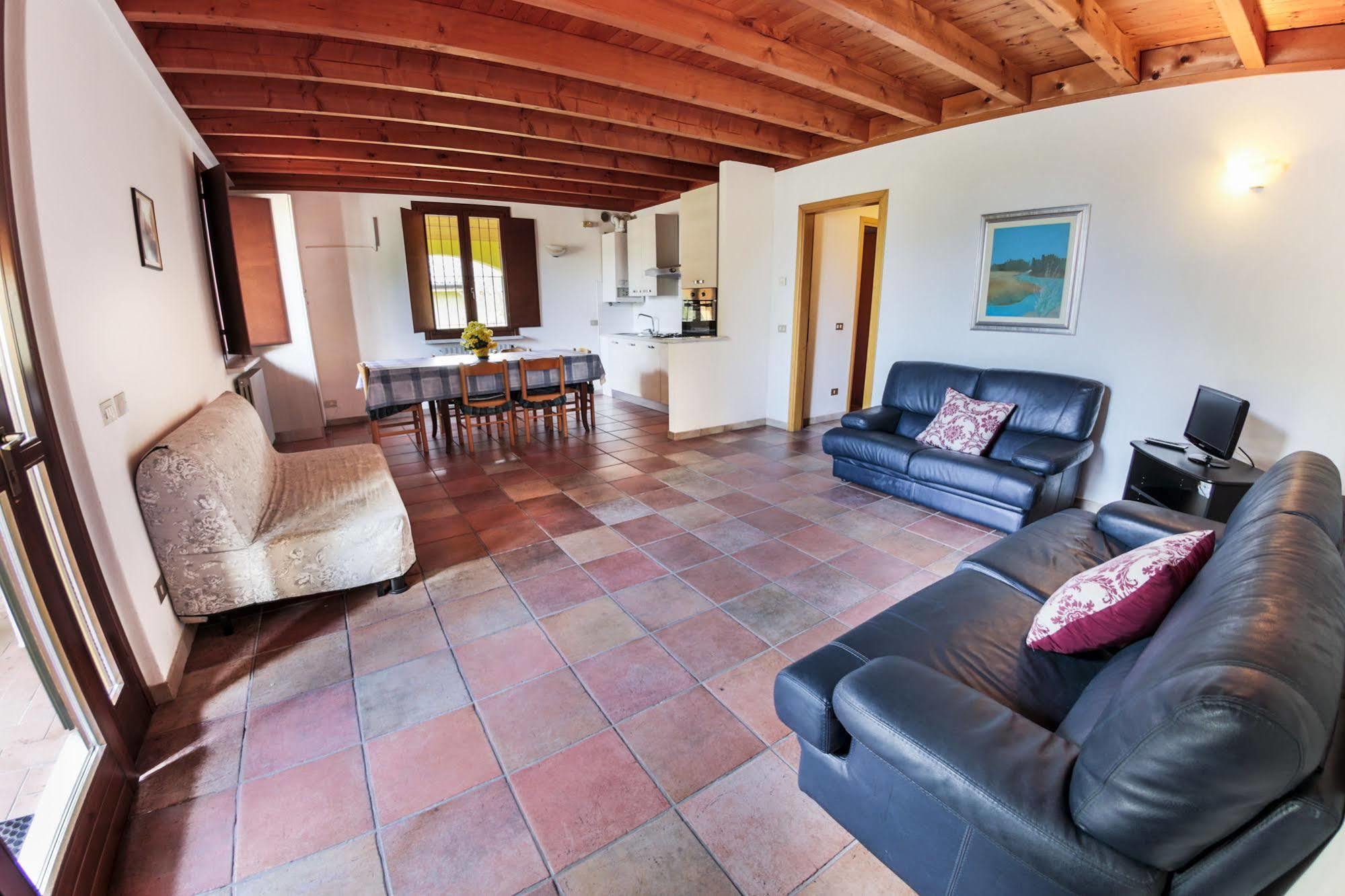 Agriturismo Gardenali Volta Mantovana Bagian luar foto